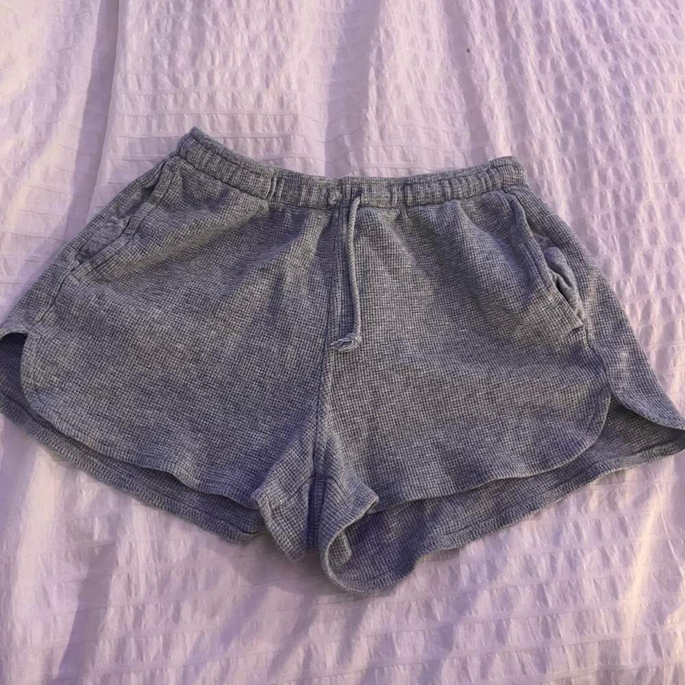 BRANDY MELVILLE PJ SHORTS